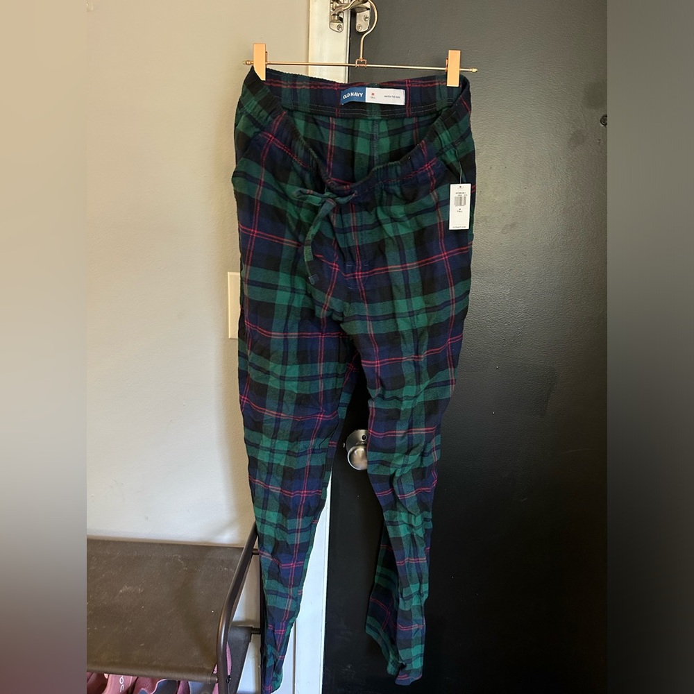 Old navy plaid flannel pajama pants/ PJs